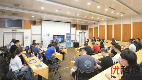 致力于打造更懂用戶的中國(guó)好屏 全新一代聯(lián)想智慧白板軟件